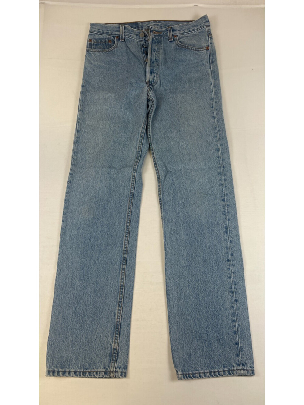 Vintage Levi's 501 Men 30x32 Light Wash Original Fit Button Fly Jeans USA Made